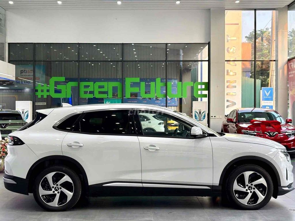 VinFast VF8 2024 S (Kèm pin) - 55 km. Mua bán Ô tô tại Quận Cầu Giấy Hà Nội được đăng bởi Vinfast Ocean Park Gia Lâm Hà Nội hình 3