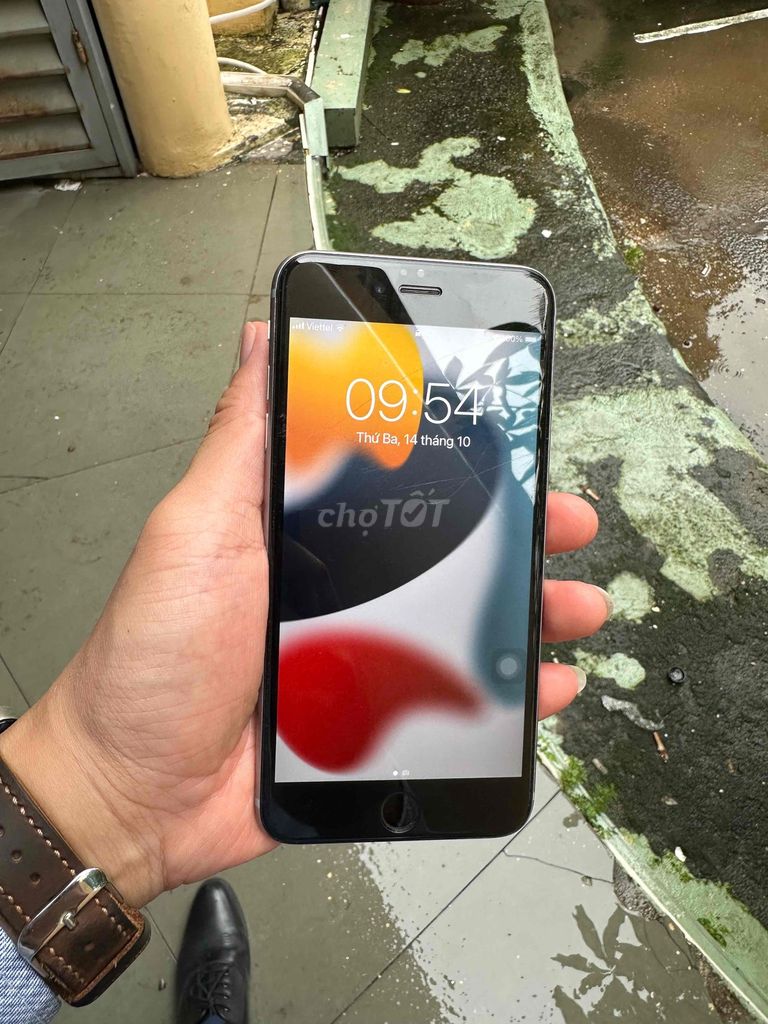 Iphone 6s Plus 32gb nguyên bản 100% hàng hiếm. Mua bán Điện thoại tại Quận Ba Đình Hà Nội được đăng bởi Ngọc Anh hình 1