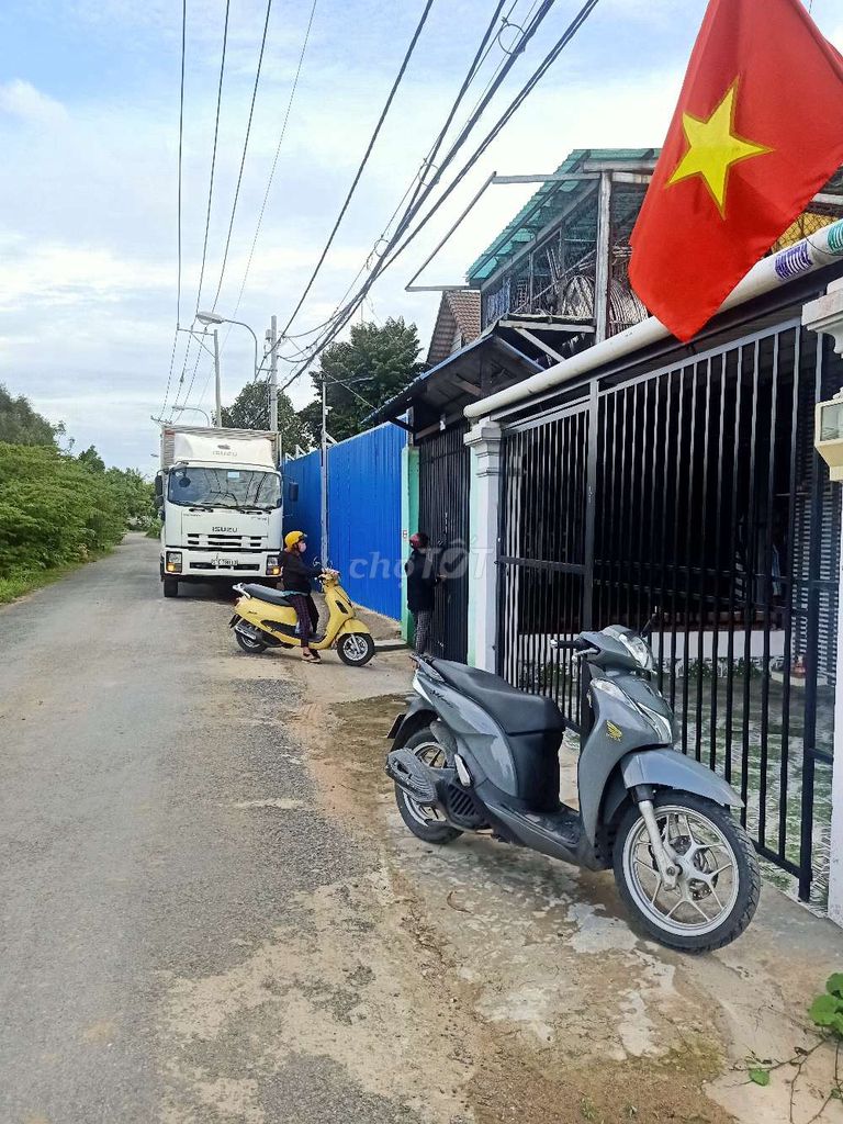 Cần bán nhà