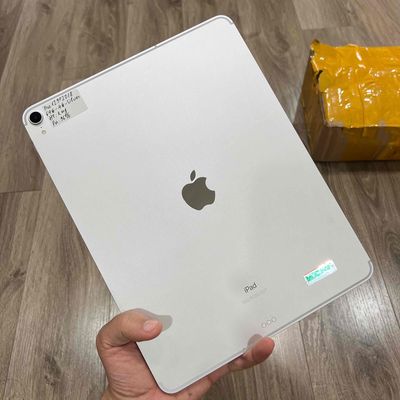 iPad Pro 12.9" 2018 64G 4G/lte silver 99.9% pin 96