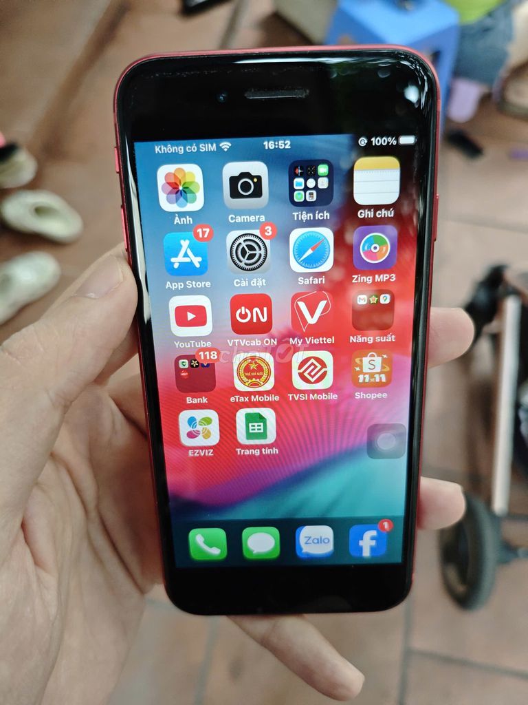 Apple iPhone SE 2020 128GB Đỏ. Mua bán Điện thoại tại Quận Long Biên Hà Nội được đăng bởi Phạm Tuấn Việt hình 1