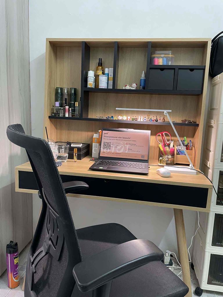 Bàn làm việc Gỗ Hiện đại 1m2x75x55. Mua bán Bàn ghế tại Quận 1 Tp Hồ Chí Minh được đăng bởi Chau hình 1