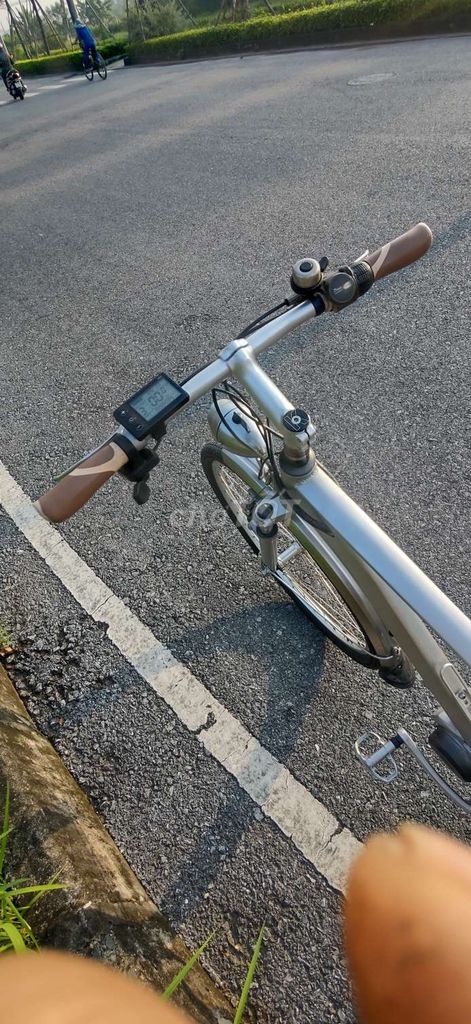 Xe đạp trợ lực điện. Mua bán Xe điện tại Quận Hoàng Mai Hà Nội được đăng bởi Minhieu hình 5