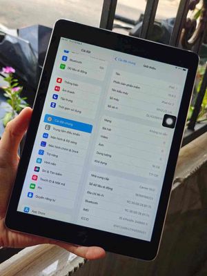 iPad air 2 16gb. có 4g máy zin 100% còn đẹp. Mua bán Máy tính bảng tại Quận 11 Tp Hồ Chí Minh được đăng bởi Quốc Huy