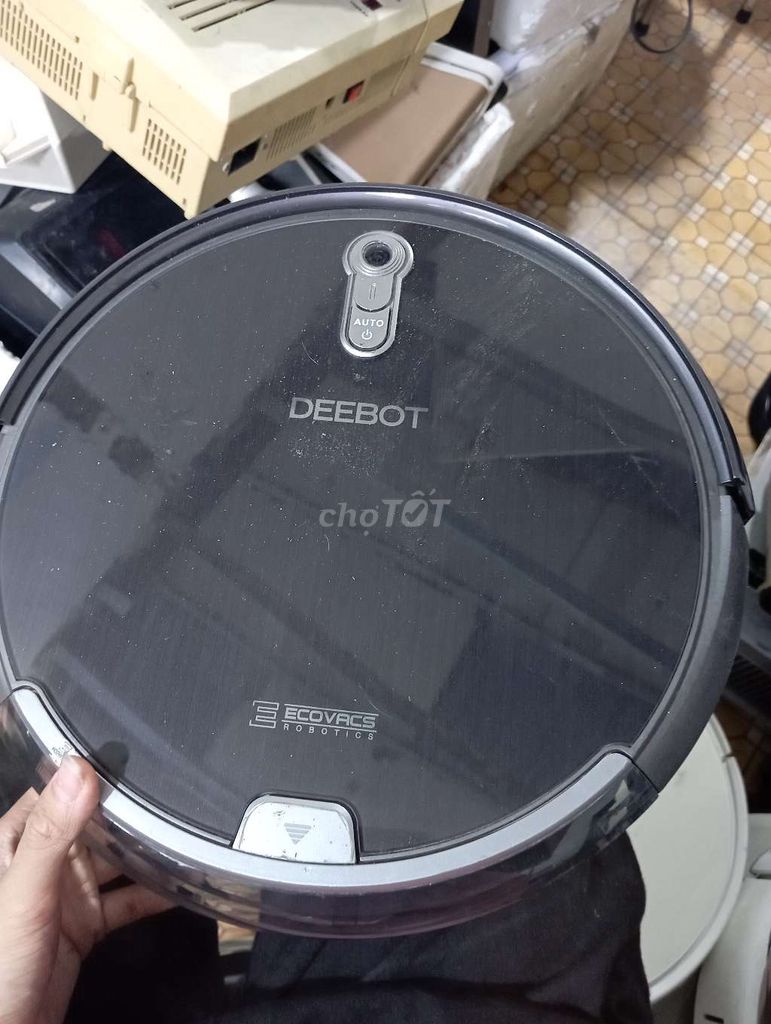 Deebot robot hút bụi rất đẹp