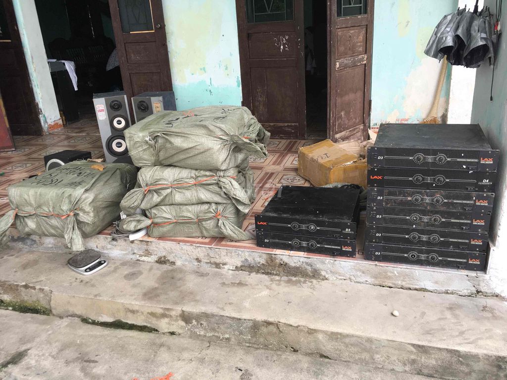 Cục đẩy loa LAX D3. Mua bán Tivi, Âm thanh tại Thị xã Duy Tiên Hà Nam được đăng bởi hinh dieu linh hình 1