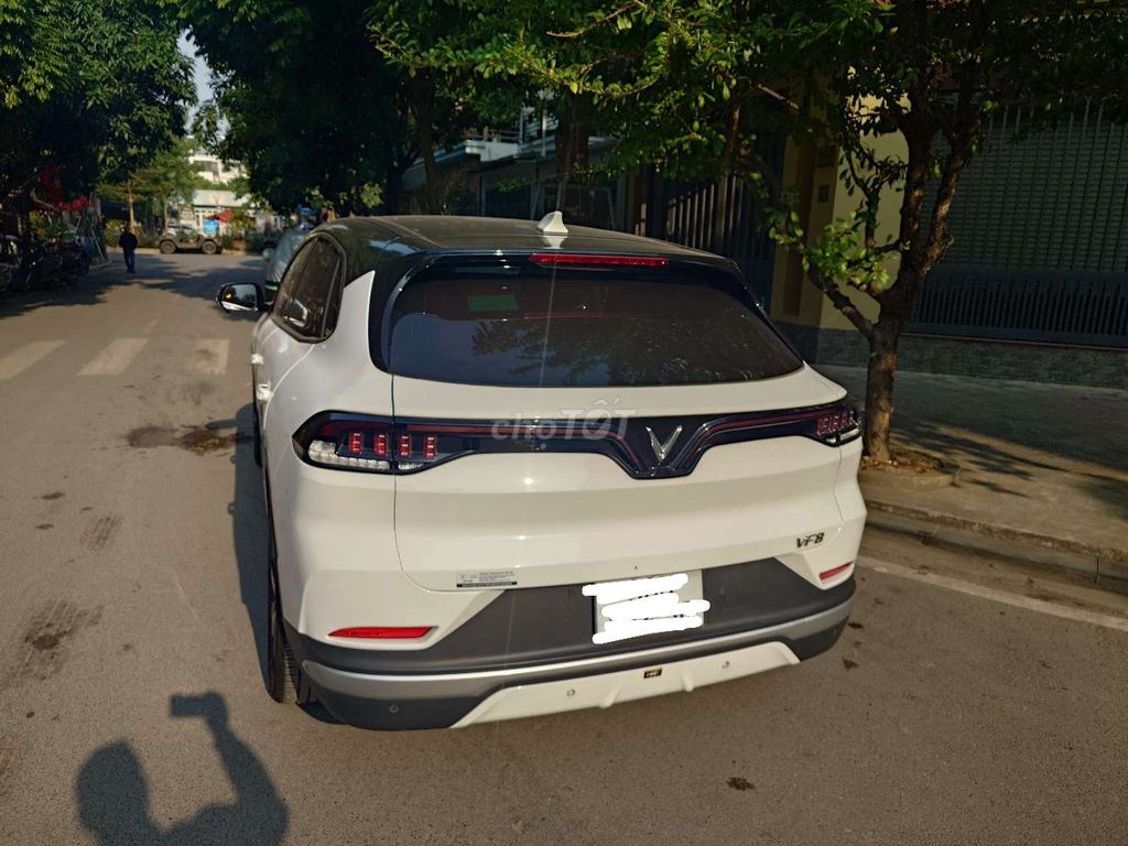 VinFast VF 8 2024 Trắng. Mua bán Ô tô tại Quận Hà Đông Hà Nội được đăng bởi Mr Cường hình 4