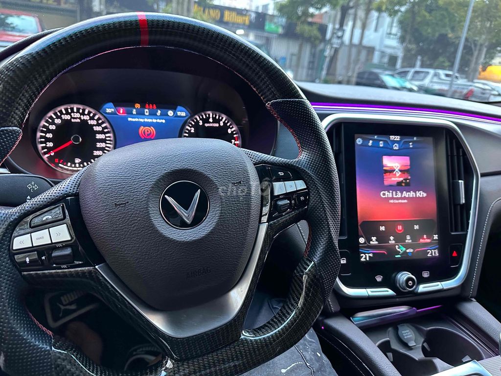 VinFast Lux A2.0 2021 2.0 AT - 55000 km. Mua bán Ô tô tại Quận 1 Tp Hồ Chí Minh được đăng bởi quốc hình 1