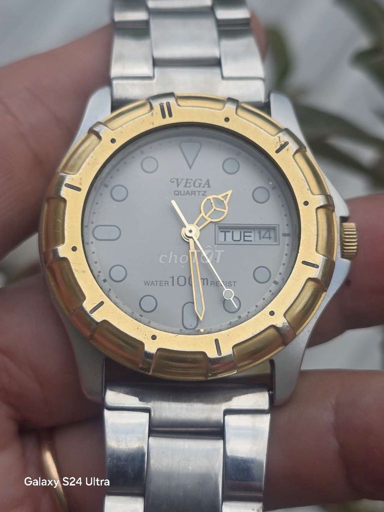 Đồng hồ VEGA của hãng cirizen , size 39mm