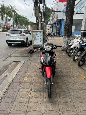 Suzuki Viva 115 Fi Đỏ đen. Mua bán Xe máy tại Quận Ninh Kiều Cần Thơ được đăng bởi DVCĐ Công Minh