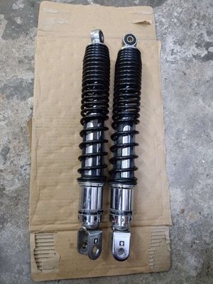 Phuộc sau Sh 300i zin tháo xe. Mua bán Phụ tùng xe tại Quận 6 Tp Hồ Chí Minh được đăng bởi Tuấn Nguyễn