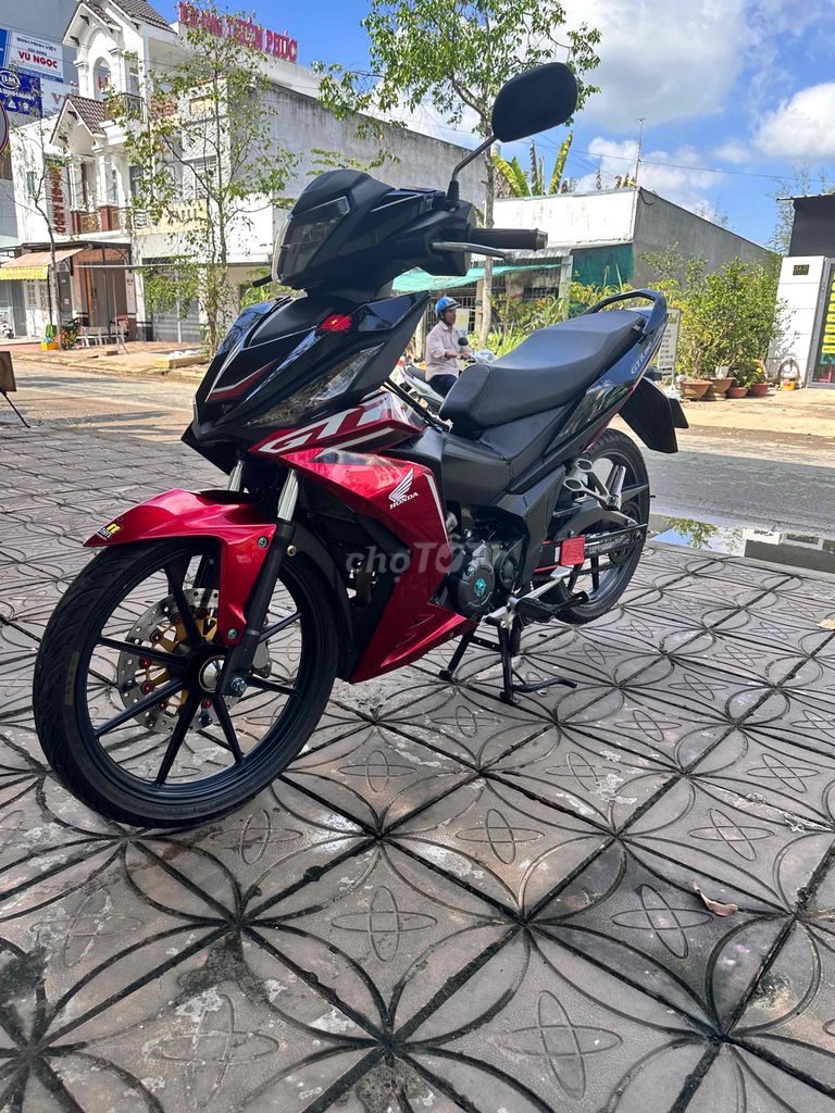 bán hoặc gl ngang tầm. Mua bán Xe máy tại Quận Bình Thuỷ Cần Thơ được đăng bởi THẮNG hình 4