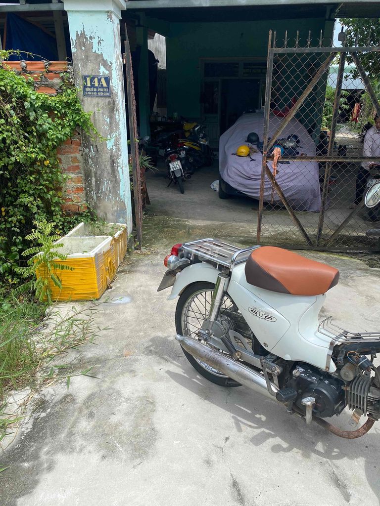 Cub 50cc  xe có bững giấy tờ đầy đủ.. máy móc ok. Mua bán Xe máy tại Huyện Củ Chi Tp Hồ Chí Minh được đăng bởi Hưngtrương hình 3