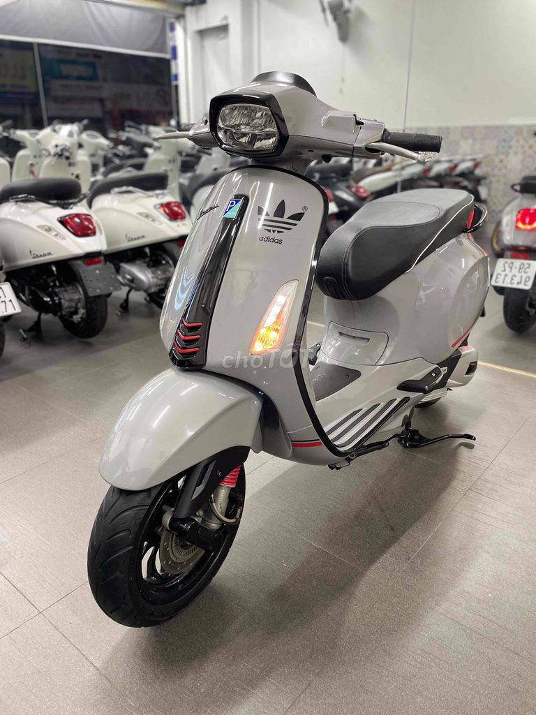 Vespa spint 100%  chính chủ. Mua bán Xe máy tại Quận Phú Nhuận Tp Hồ Chí Minh được đăng bởi DŨNG HOÀNG  hình 5