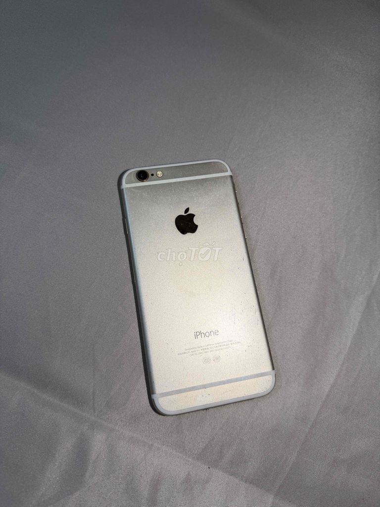 iPhone 6 Bạc Đã sử dụng. Mua bán Điện thoại tại Thị xã Từ Sơn Bắc Ninh được đăng bởi Trần Hoàng Đức hình 1