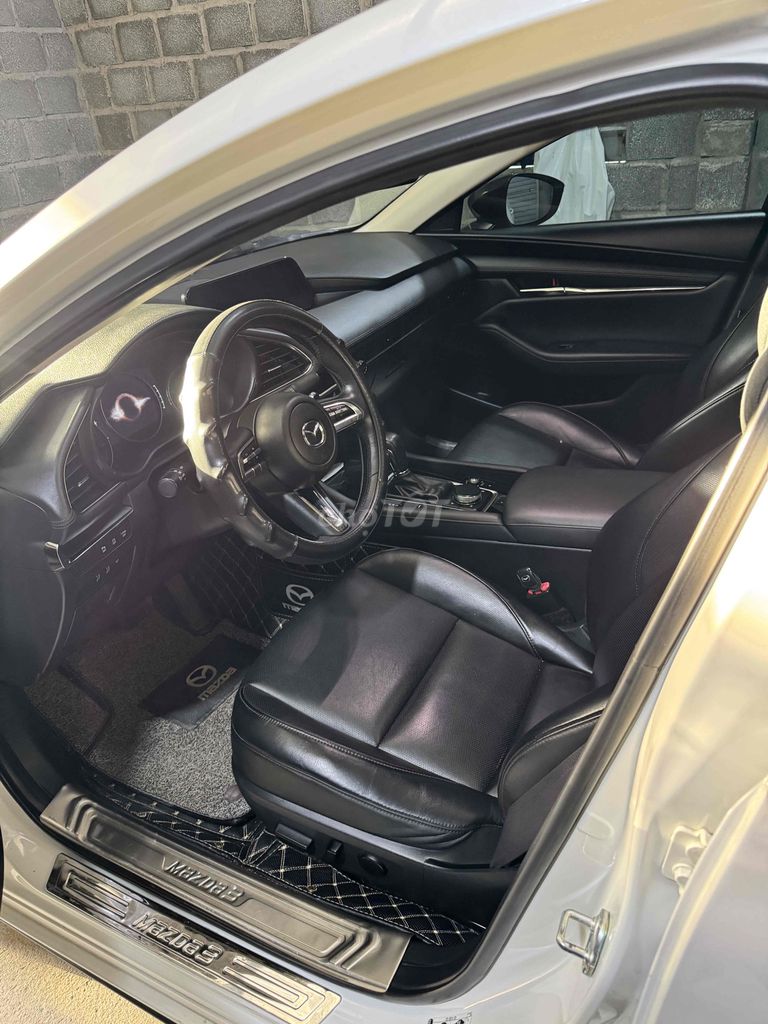 Mazda 3 2020 1.5L Luxury - 41000 km. Mua bán Ô tô tại Huyện An Lão Hải Phòng được đăng bởi Nguyen Duc hình 4