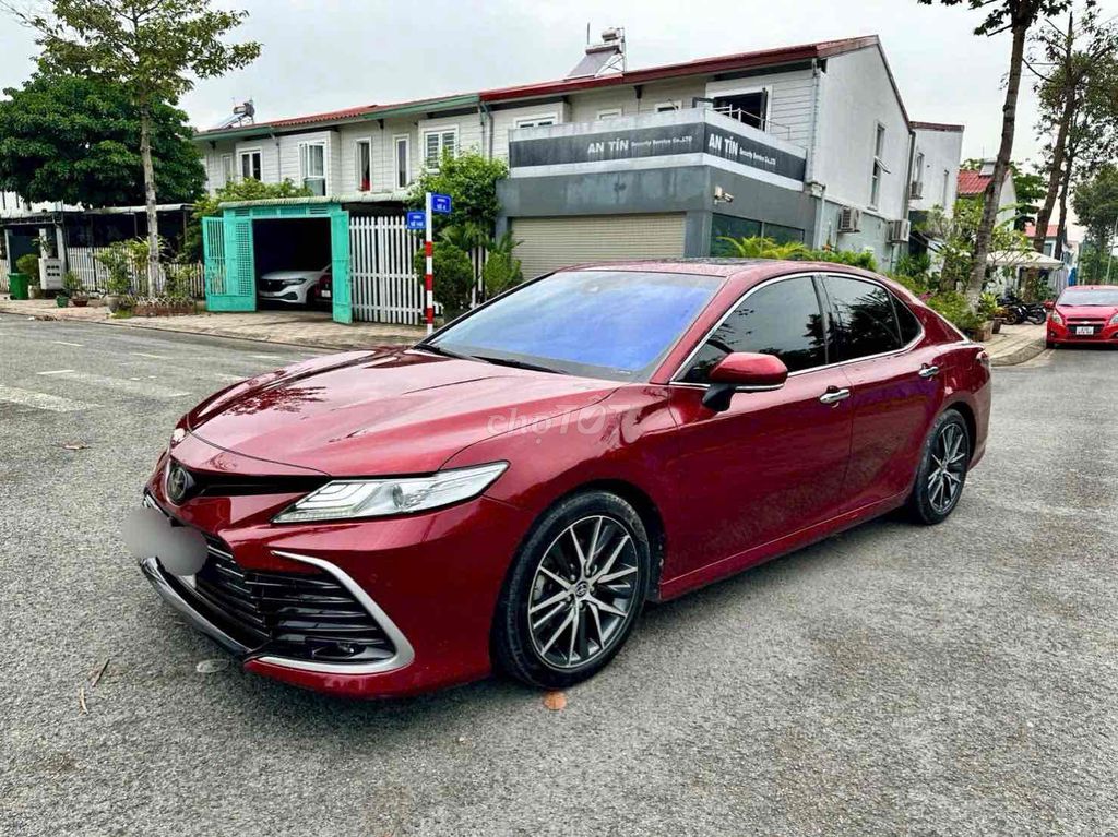 Camry 2.5 Q nhập  -dkld 2023 , đỏ (kem) rất đẹp. Mua bán Ô tô tại Quận 12 Tp Hồ Chí Minh được đăng bởi Văn Bình hình 4