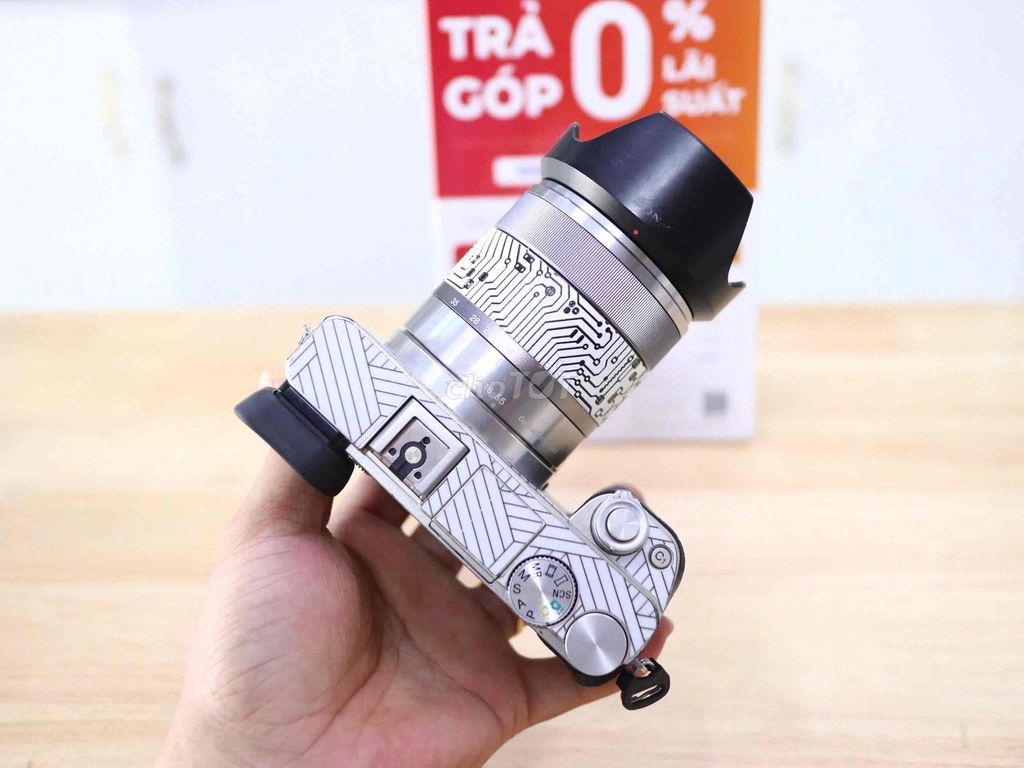 Sony màu bạc A6000+ lens 16-50OSS  ,còn đẹp