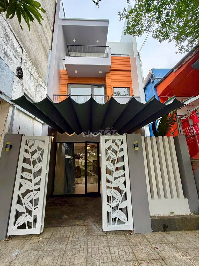 Аренда · 5 комн. · 100 м² · Quận Liên Chiểu, ул. Phan Văn Đạt