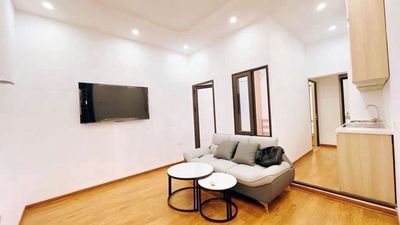 Bán nhà tập thể Trần Khát Chân, lô góc, thoáng sáng 2 ngủ, giá 2,45 tỷ. Mua bán căn hộ/chung cư tại Quận Hai Bà Trưng Hà Nội được đăng bởi Thu Binh