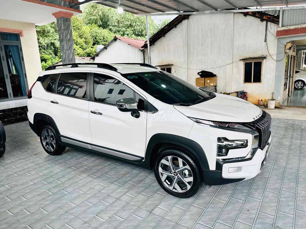 Xpander Cross 2024 - 2000 km Vô Nhiều Đồ Chơi. Mua bán Ô tô tại Huyện Bắc Tân Uyên Bình Dương được đăng bởi Ô Tô Quân Bồ Bình Dương hình 3