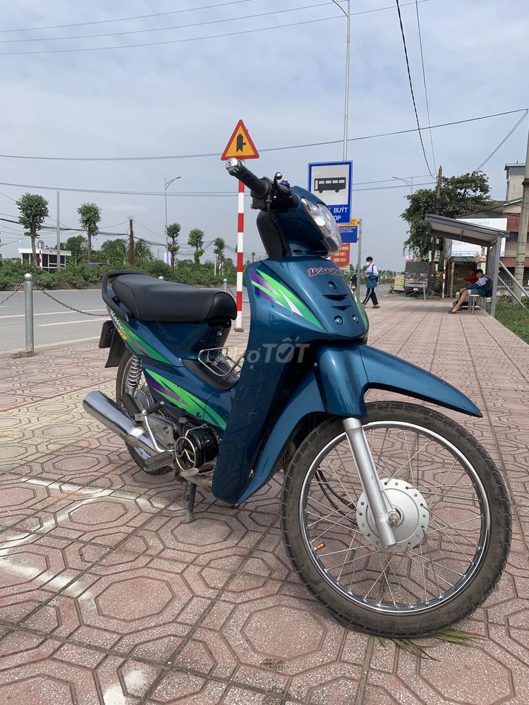 Xe Wave đời 2002 xanh dương dân chơi. Mua bán Xe máy tại Huyện Thanh Oai Hà Nội được đăng bởi Nguyễn Chính Thủy hình 3