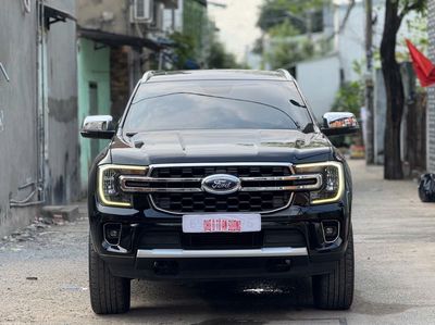 Ford Everest 2022 Titanium 1 cầu 70.000 km Đen