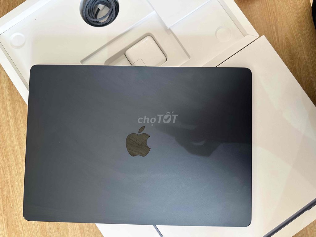 MacBook Air 15 inch M3 16/256GB Midnight Fullbox. Mua bán Laptop tại Quận Tân Bình Tp Hồ Chí Minh được đăng bởi TuanDigi VN hình 1