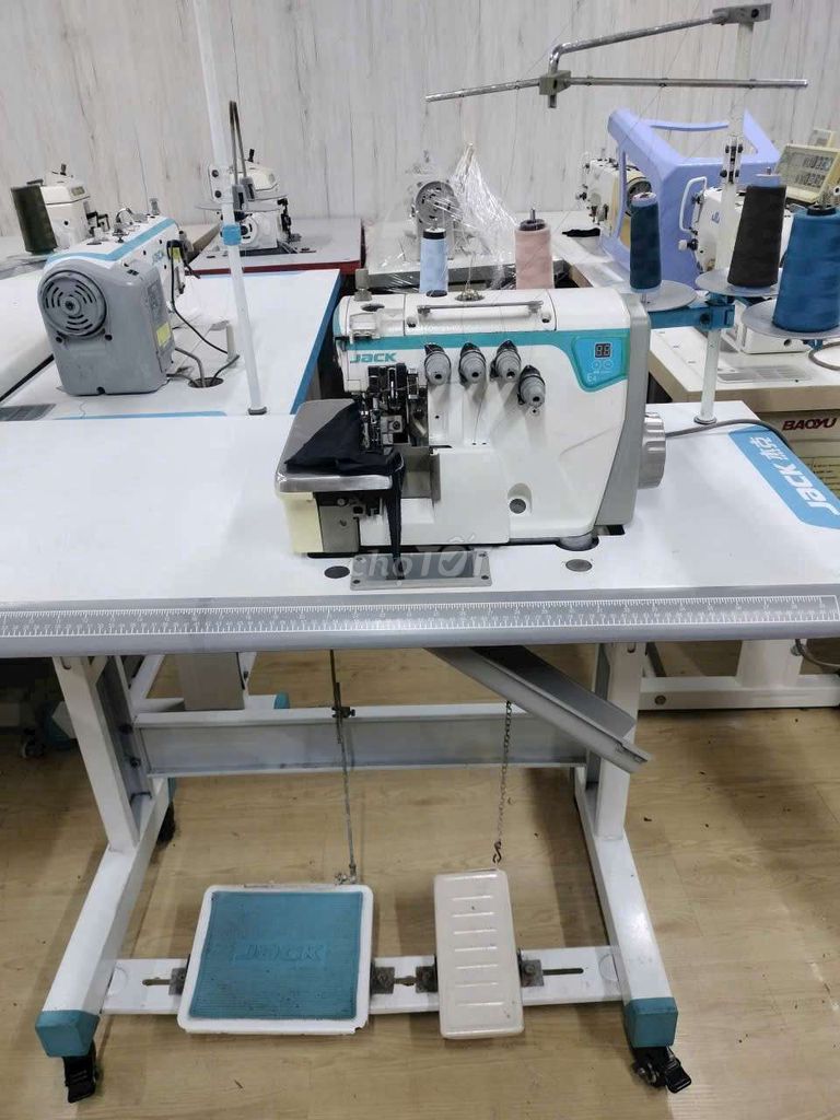 Máy may công nghiệp Jack E4. Mua bán Đồ chuyên dụng, Giống nuôi trồng tại Thành phố Thủ Đức Tp Hồ Chí Minh được đăng bởi Vũ hình 1