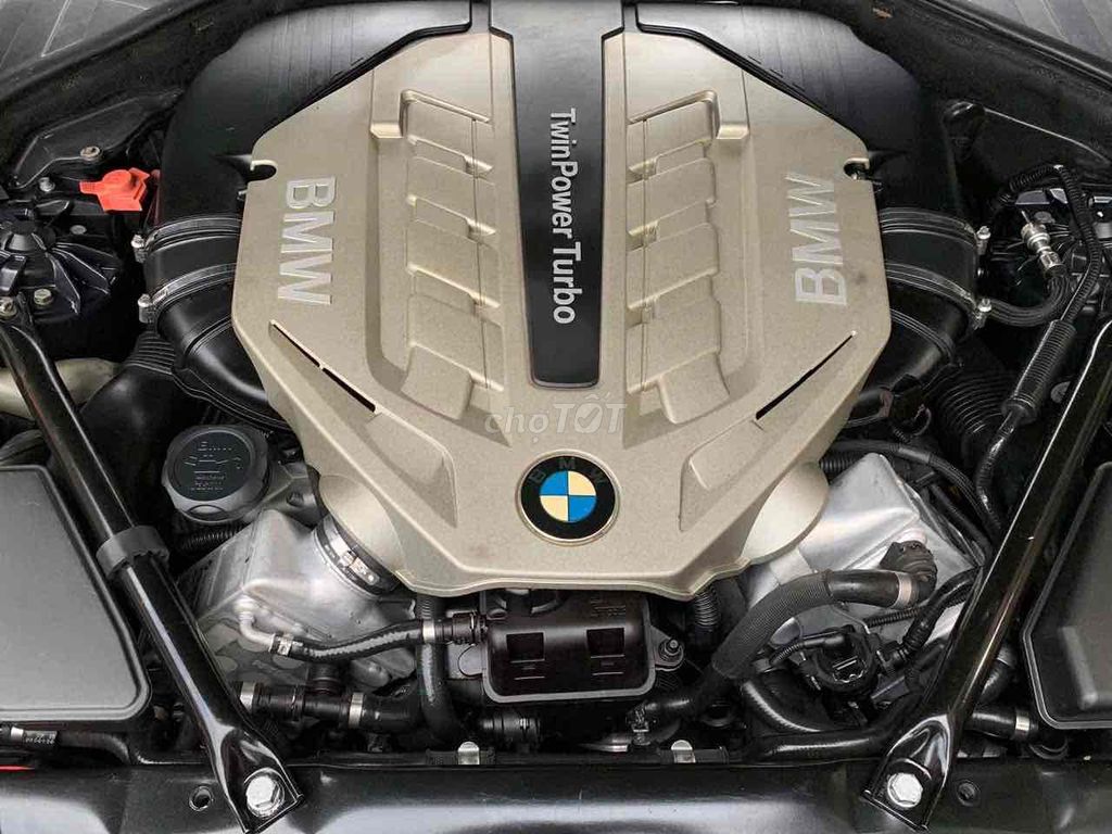 BMW 750Li - LCI bản mới - V8-4.4L  Bintubor -2015. Mua bán Ô tô tại Quận Long Biên Hà Nội được đăng bởi Long hình 12