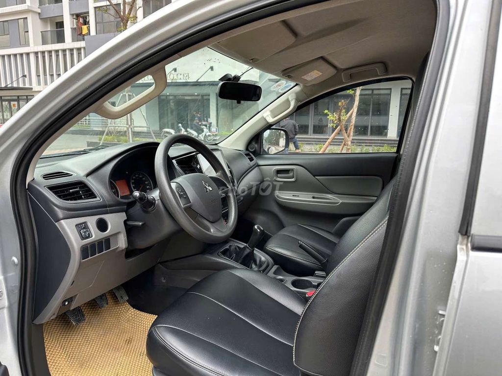 Mitsubishi Triton GLX sx 2019 4x2MT Bank 70%. Mua bán Ô tô tại Quận Hà Đông Hà Nội được đăng bởi Hà Đông Car hình 6