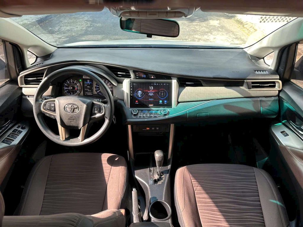 INNOVA G TỰ ĐÔNG MODEL 2017 XE ZIN CỰC ĐẸp. Mua bán Ô tô tại Quận 7 Tp Hồ Chí Minh được đăng bởi USED CARS TRUNG KIÊN hình 7