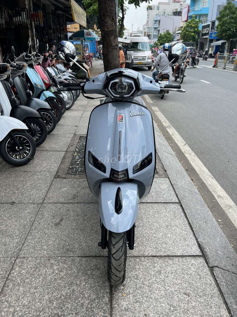 xe Vespa victora 50 cc mới100%,bảo hành 3 năm