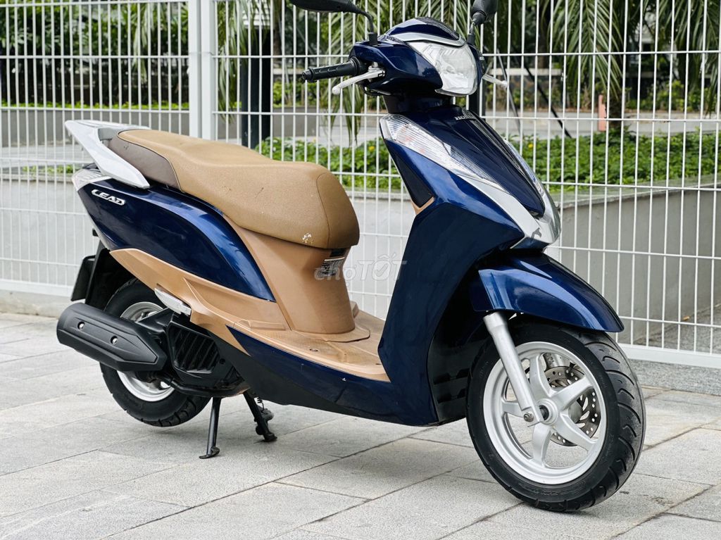 HONDA LEAD 125 XANH NÂU BIỂN 29 CHÍNH CHỦ. Mua bán Xe máy tại Quận Nam Từ Liêm Hà Nội được đăng bởi THANH BÌNH hình 4