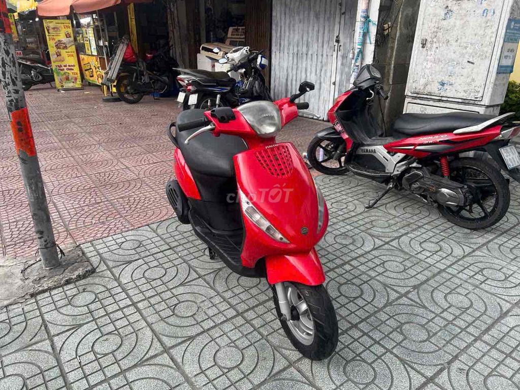 xe piggio Zip Y dang the thao dời 2014. Mua bán Xe máy tại Quận Phú Nhuận Tp Hồ Chí Minh được đăng bởi Huỳnh Thân  hình 2