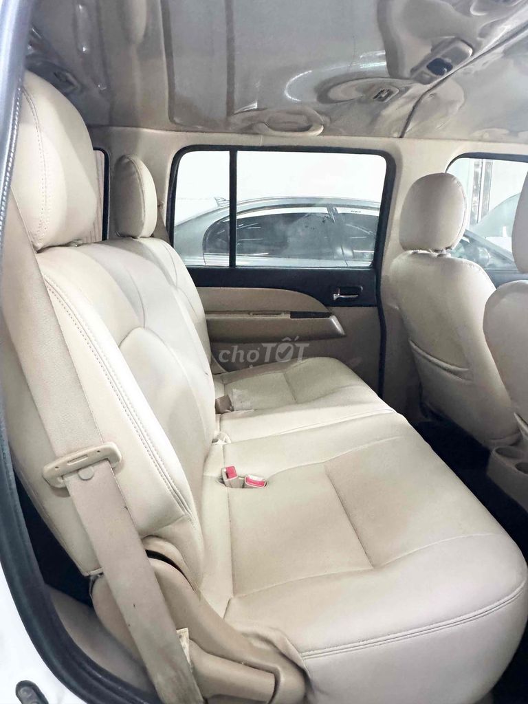 Ford Everest 2012 Dầu 7 chỗ Trắng. Mua bán Ô tô tại Thành phố Pleiku Gia Lai được đăng bởi Huynh kontum hình 5