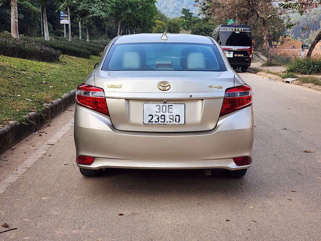 Toyota vios sx2014 số sàn ,tên tư nhân .xe đẹpcăng. Mua bán Ô tô tại Huyện Sóc Sơn Hà Nội được đăng bởi Thế Auto  hình 1