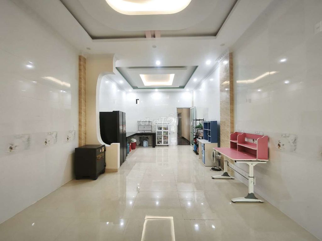 Spacious 4-bedroom house with an elevator on Trần Nguyên Đán — photo 8