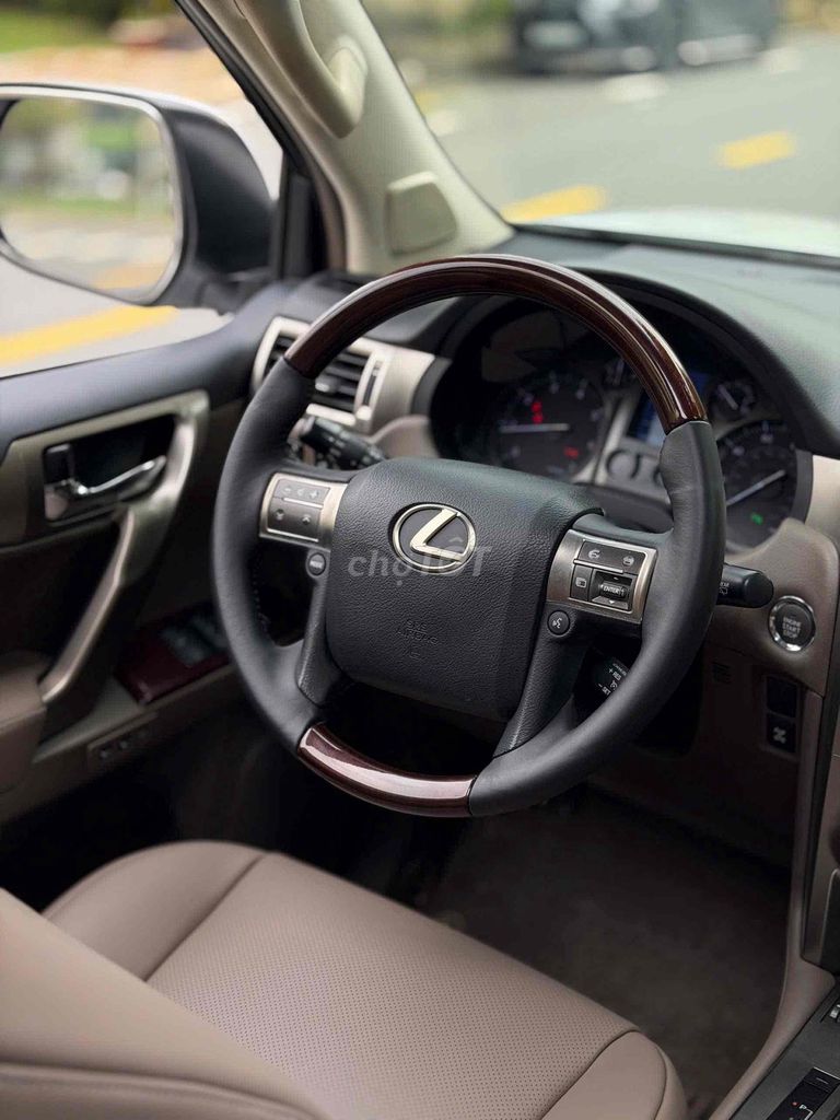 Lexus GX 2015 460 - 160000 km. Mua bán Ô tô tại Quận 7 Tp Hồ Chí Minh được đăng bởi Cường Lục hình 8