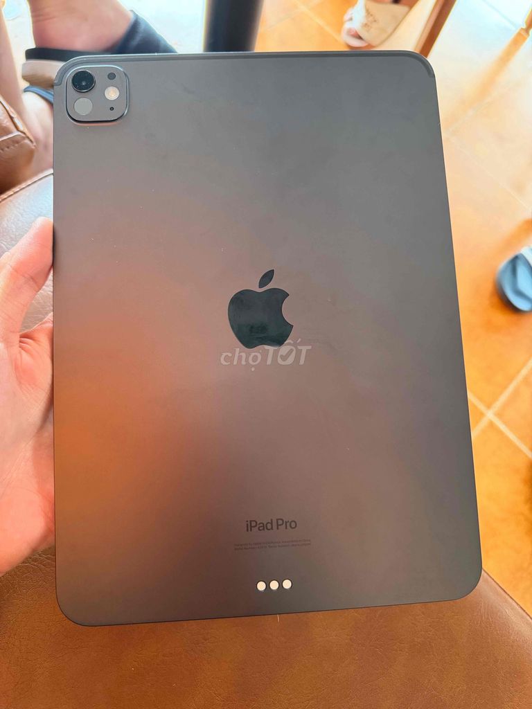 Apple iPad Pro 11 inch M4 256GB. Mua bán Máy tính bảng tại Huyện Sóc Sơn Hà Nội được đăng bởi Thế Vinh hình 1