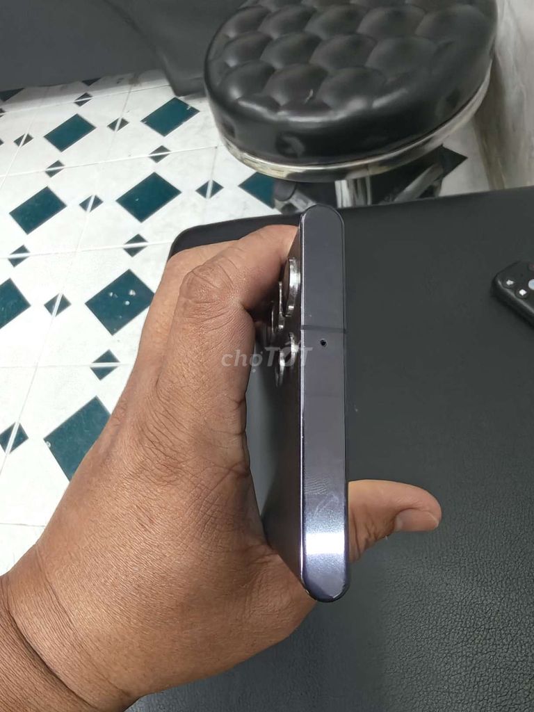 Samsung Galaxy S22 Ultra Đen màn hình hư,. Mua bán Điện thoại tại Quận 7 Tp Hồ Chí Minh được đăng bởi phan thanh điền  hình 1