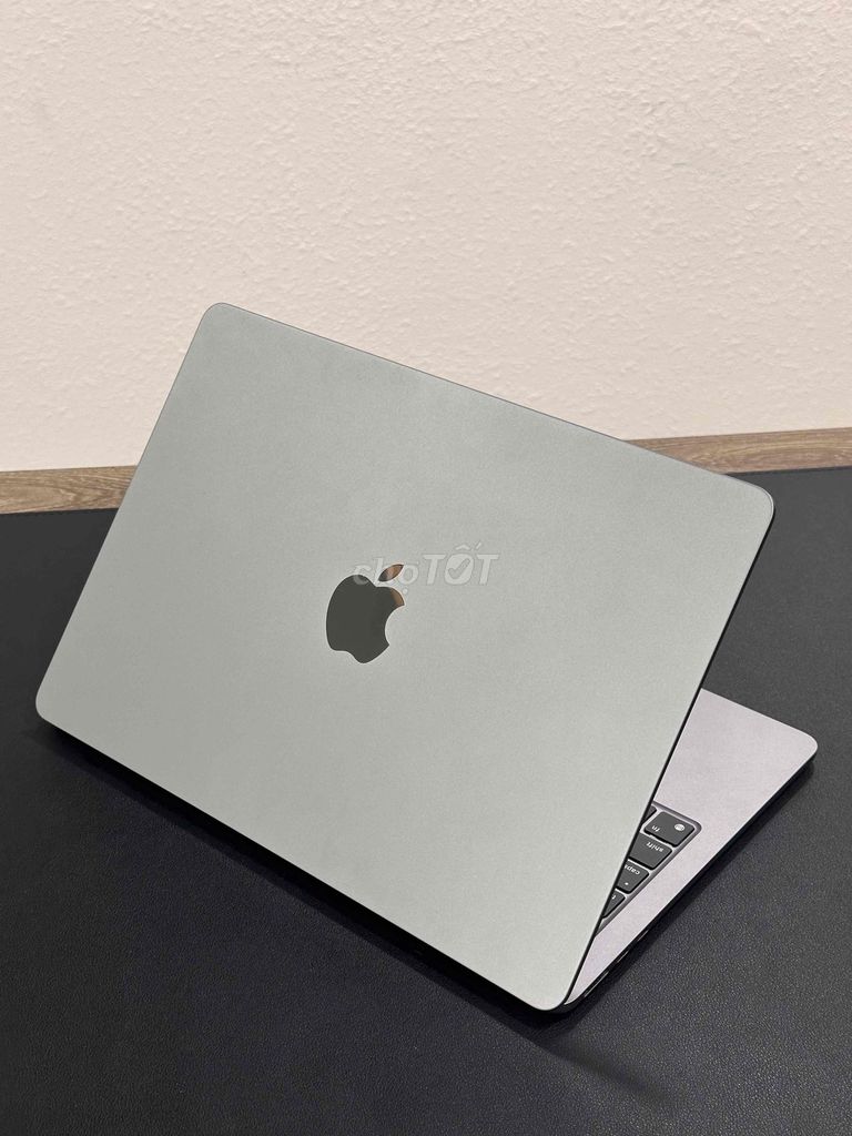 Macbook Air 13 M3 16GB/256GB 99%. Mua bán Laptop tại Quận Tân Bình Tp Hồ Chí Minh được đăng bởi Van Luc hình 1