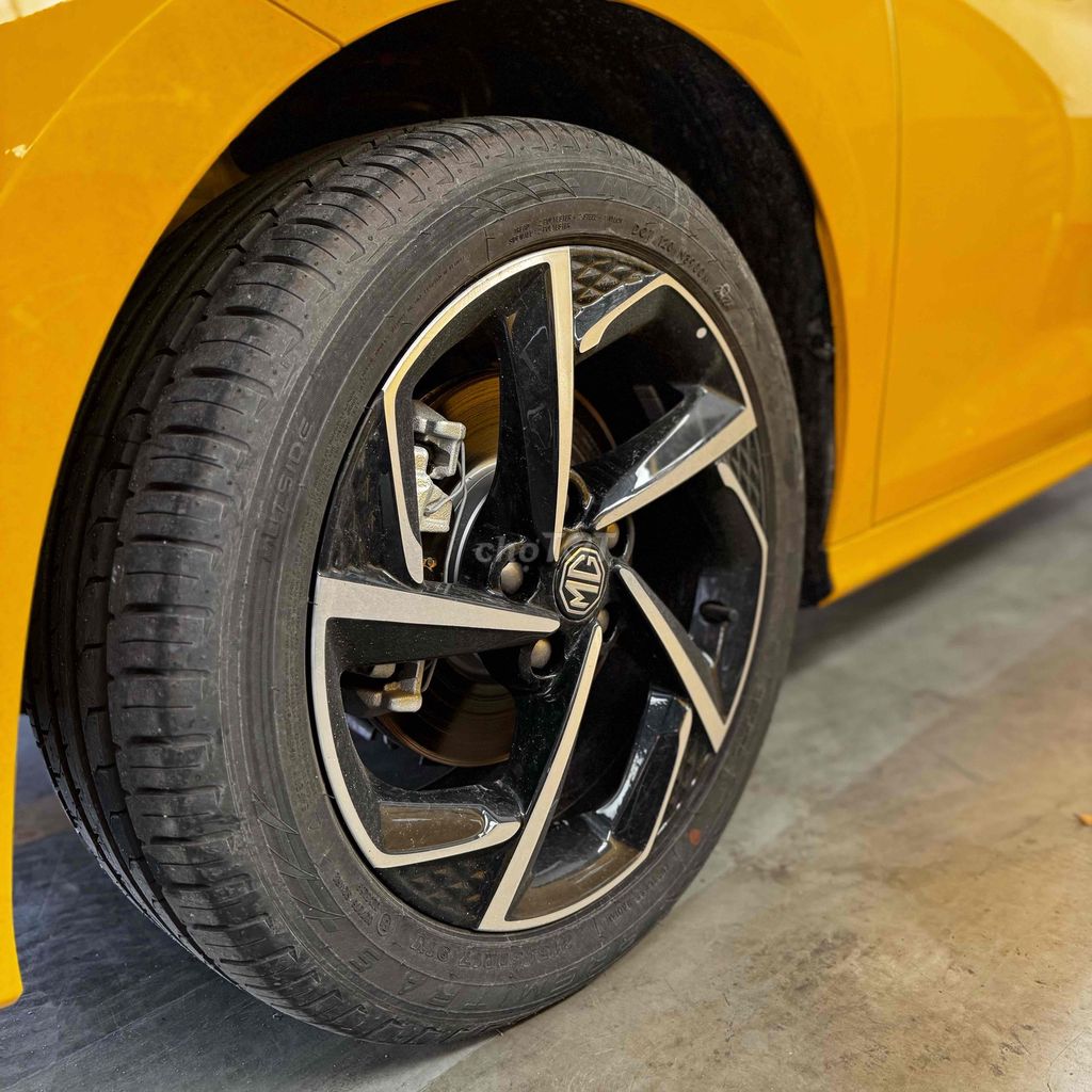 MG5 Luxury 2025. Mua bán Ô tô tại Quận 6 Tp Hồ Chí Minh được đăng bởi Trịnh Hoàng Sanh hình 9