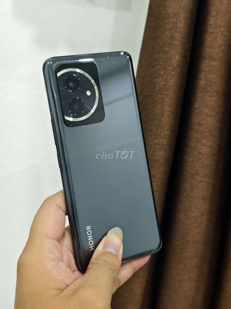Honor 100 12/256GB Đen. Mua bán Điện thoại tại Quận Hoàng Mai Hà Nội được đăng bởi Nguyễn Ngọc Huy hình 1