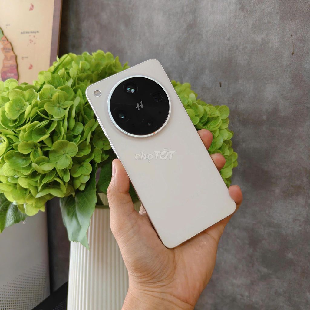 Oppo Find X8 Ultra (12/256GB) Fullbox 𝗚𝗢𝗣𝟬₫𝗚𝗜𝗔𝗢𝗟𝗨𝗨. Mua bán Điện thoại tại Quận Ninh Kiều Cần Thơ được đăng bởi DI ĐỘNG BULL hình 1