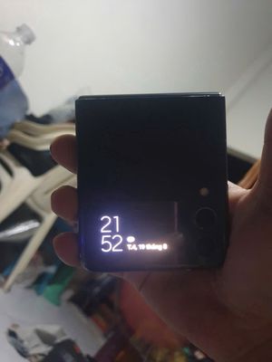 Samsung Galaxy Z Flip3 128GB Đen Sọc màn hình