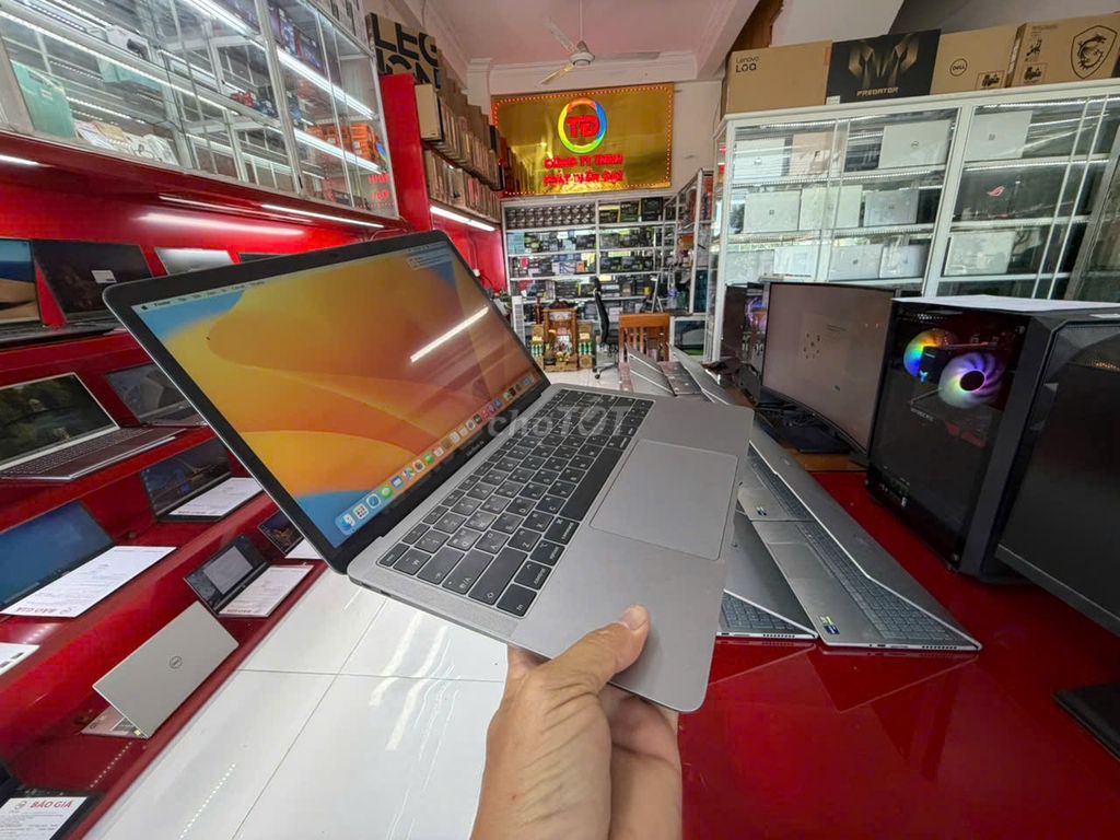 Apple Macbook Air 2019 i5 13.3 inch 8GB/128GB Xám. Mua bán Laptop tại Quận Thanh Khê Đà Nẵng được đăng bởi LAPTOP TUẤN ĐẠT  hình 1