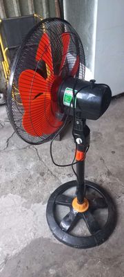 Senko Quạt đứng Đen cam 7 cánh