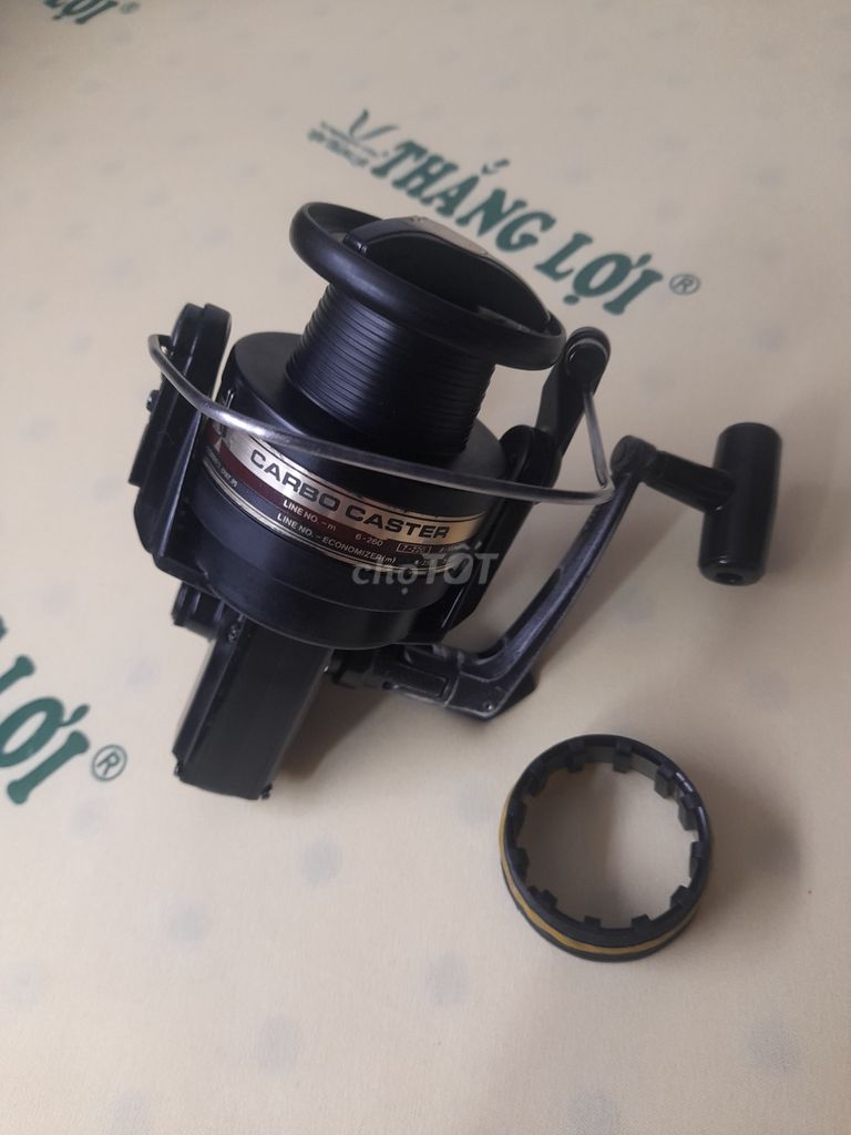 THANH LÝ: MÁY DAIWA CARBOCASTER  8000