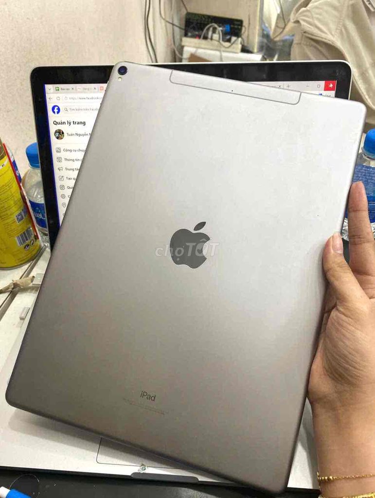 Apple iPad Pro 12.9 Gen 2 512GB Xám 4G. Mua bán Máy tính bảng tại Quận 3 Tp Hồ Chí Minh được đăng bởi Tuấn Nguyễn hình 1